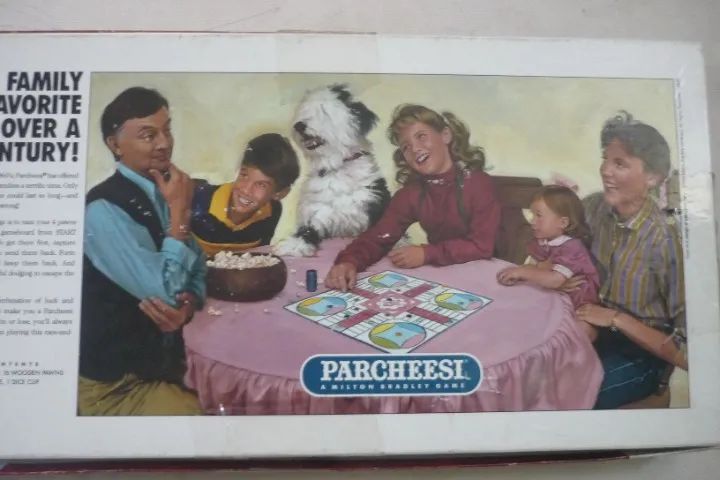 Parcheesi Jogo De Tabuleiro Edição De 1989 Leia o Campo Descrição  - Foto 6