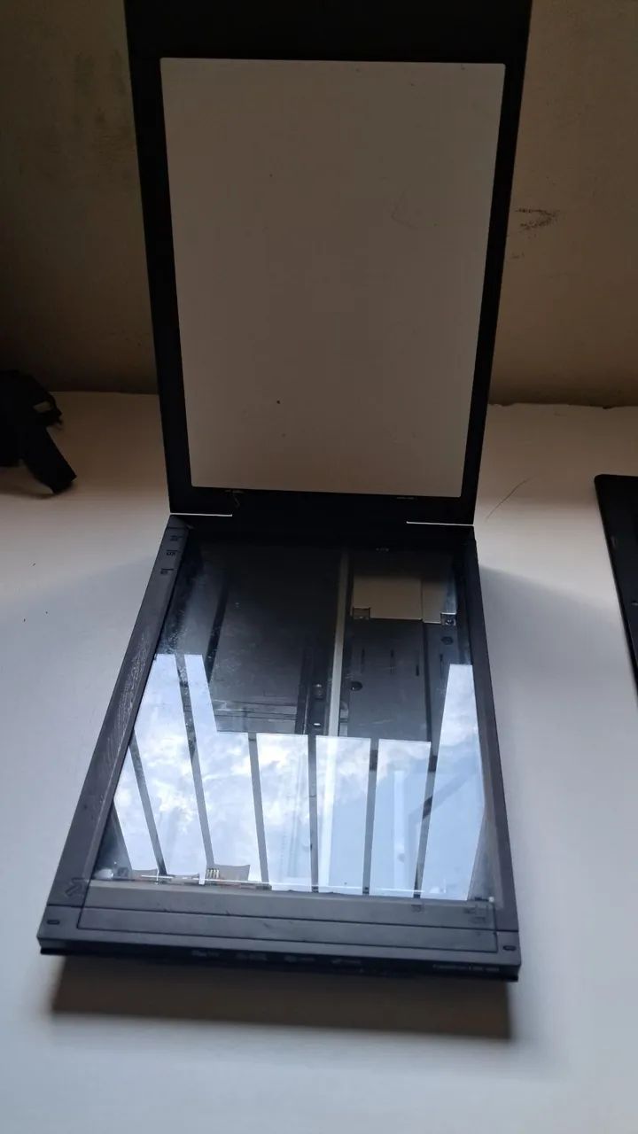 Scanner De Mesa Canon Lide 300 Usb Preto Cor Preto - Foto 2