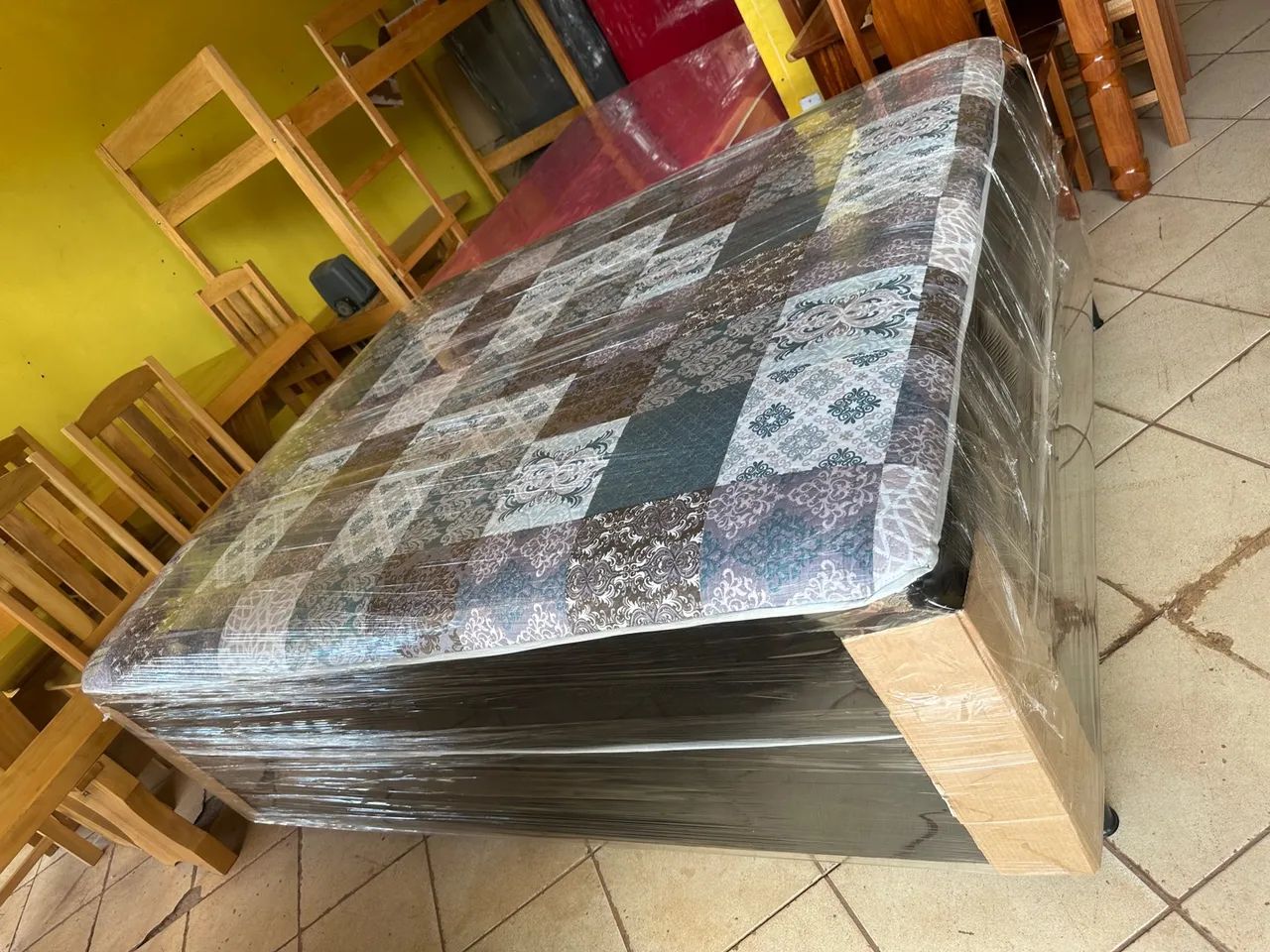 Cama Queen mola ensacada nova - Foto 2