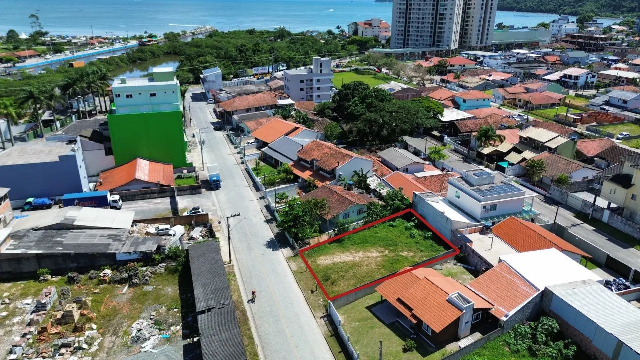 Terreno para locação com 385m² Centro de Penha - SC - Foto 3