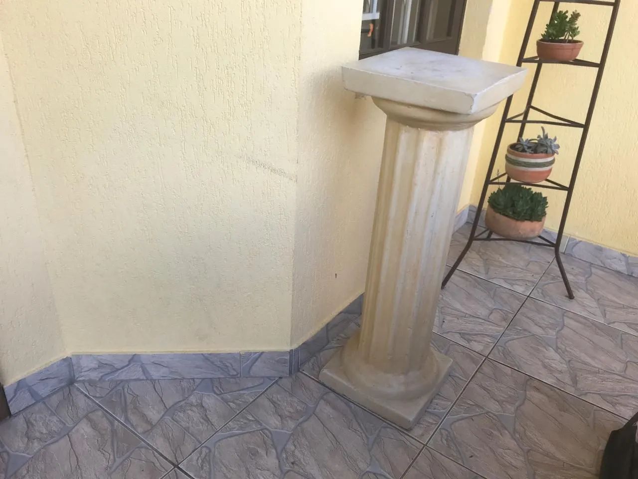 Colunas romanas para vasos - Foto 2