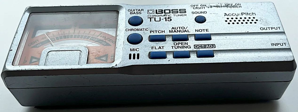 Afinador Boss TU-15