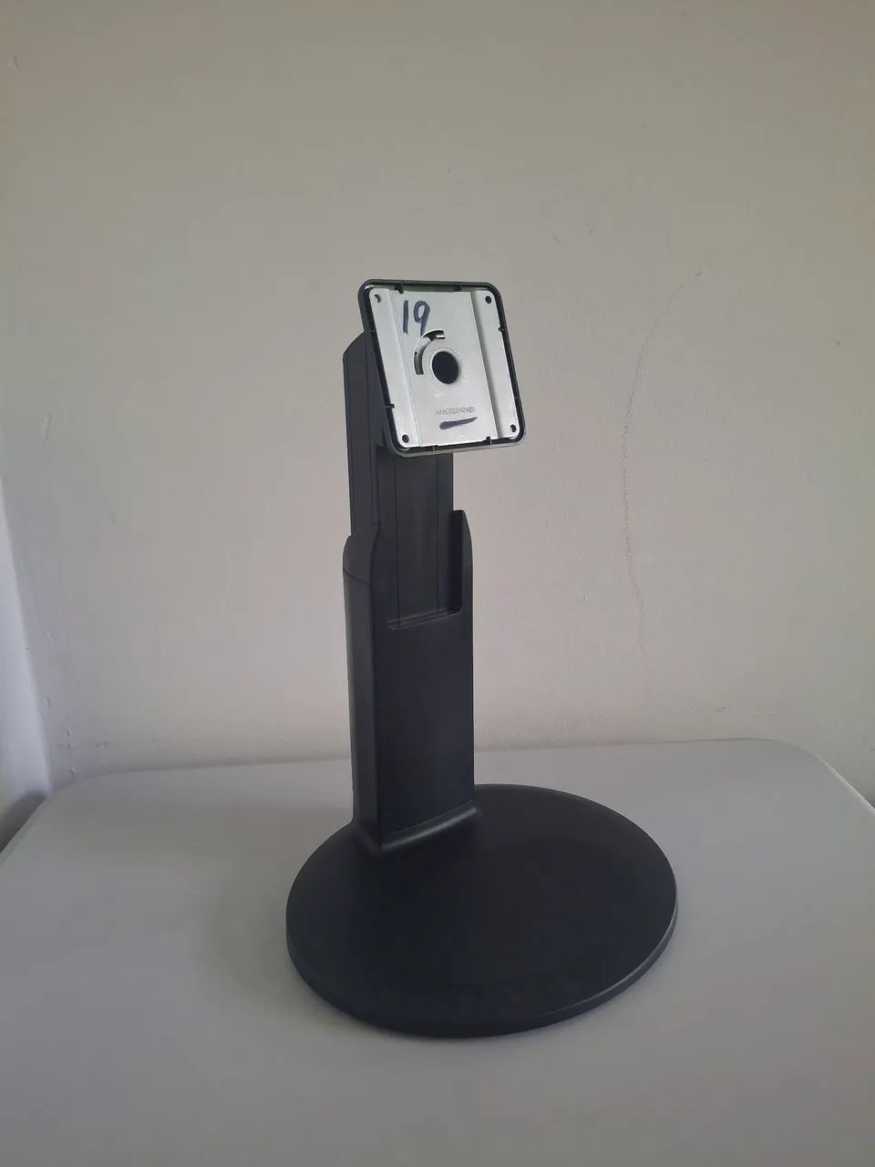 Base pé para monitor 