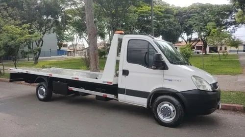 IVECO Daily 35S14 Plataforma 2015 - Foto 2