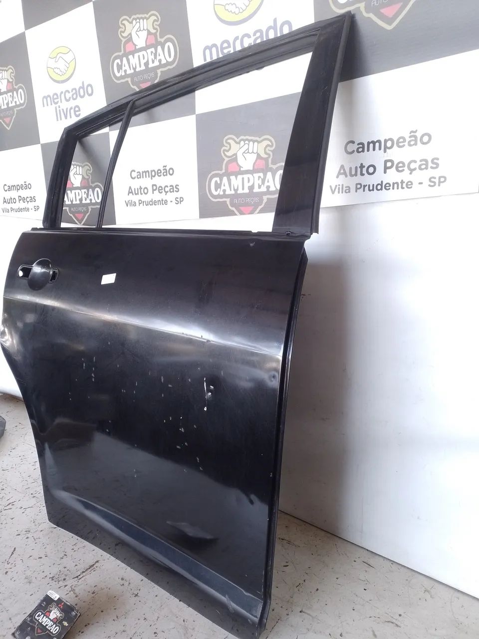 Porta Traseira Direita Nissan Tiida 2010 C Detalhe - Foto 3