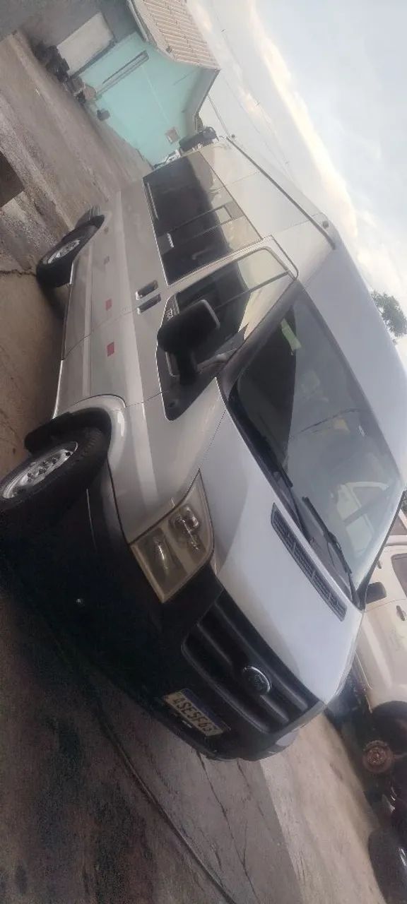 Van . trânsit. Escolar. Passageiros - Foto 2