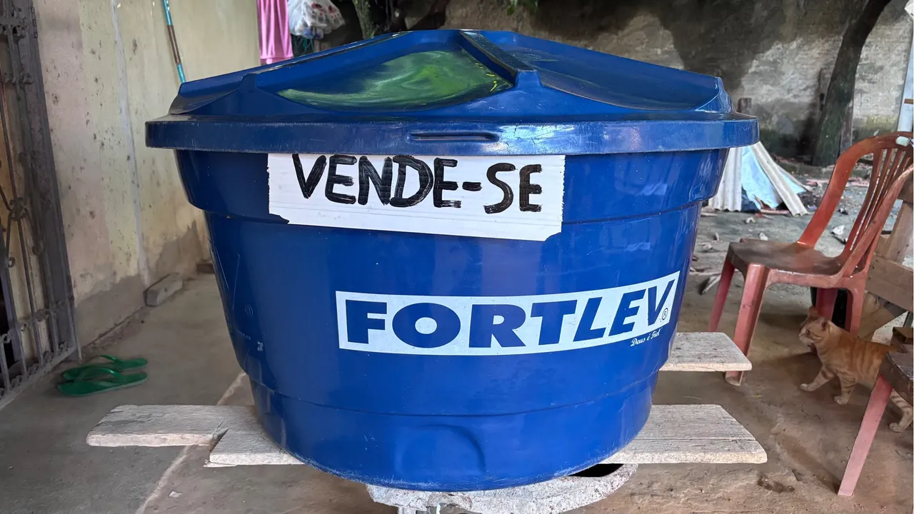 Caixa d'água Fortlev 500L - Vende-se