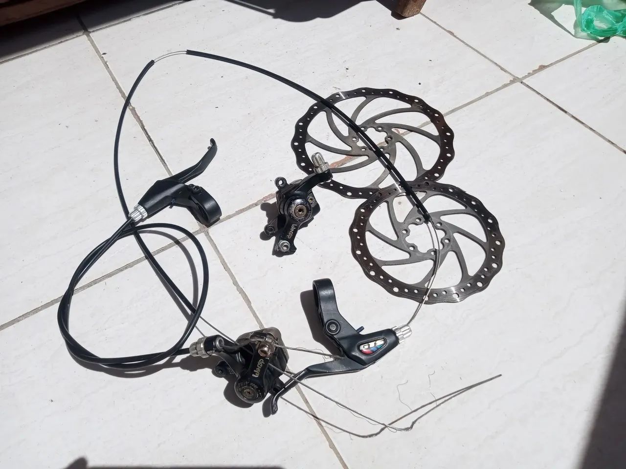 Freios a disco de bike  - Foto 4