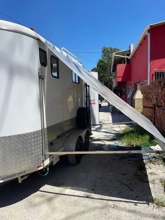 Reboque 2021 2 cavalos trailers - Foto 2