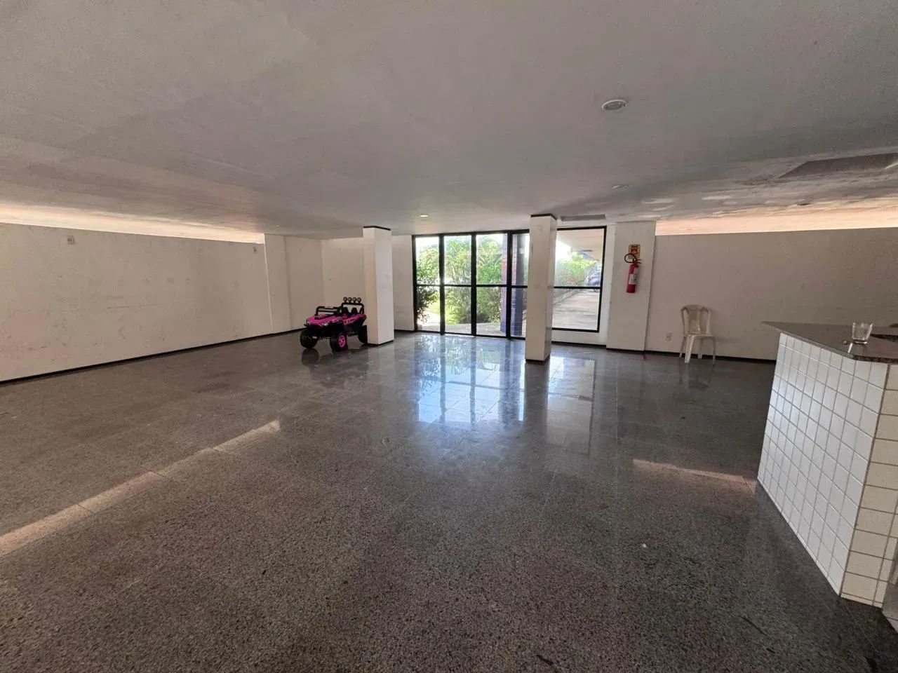 Alugo um apto no Olho DÁgua - mobiliado - Foto 6