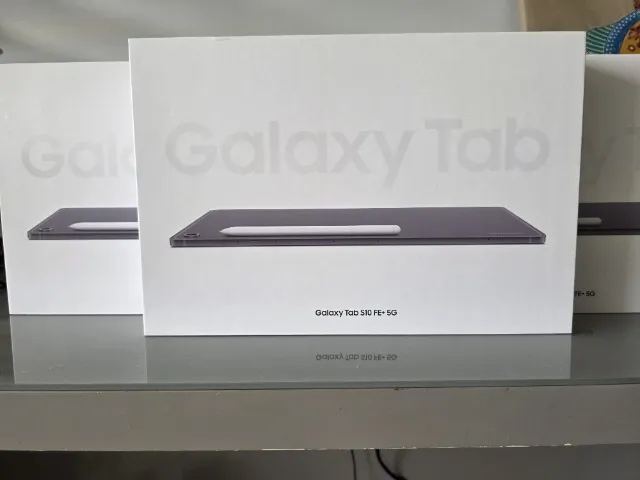 Tablet Samsung Galaxy Tab S10 FE+ 5G 128gb - NOVO E LACRADO