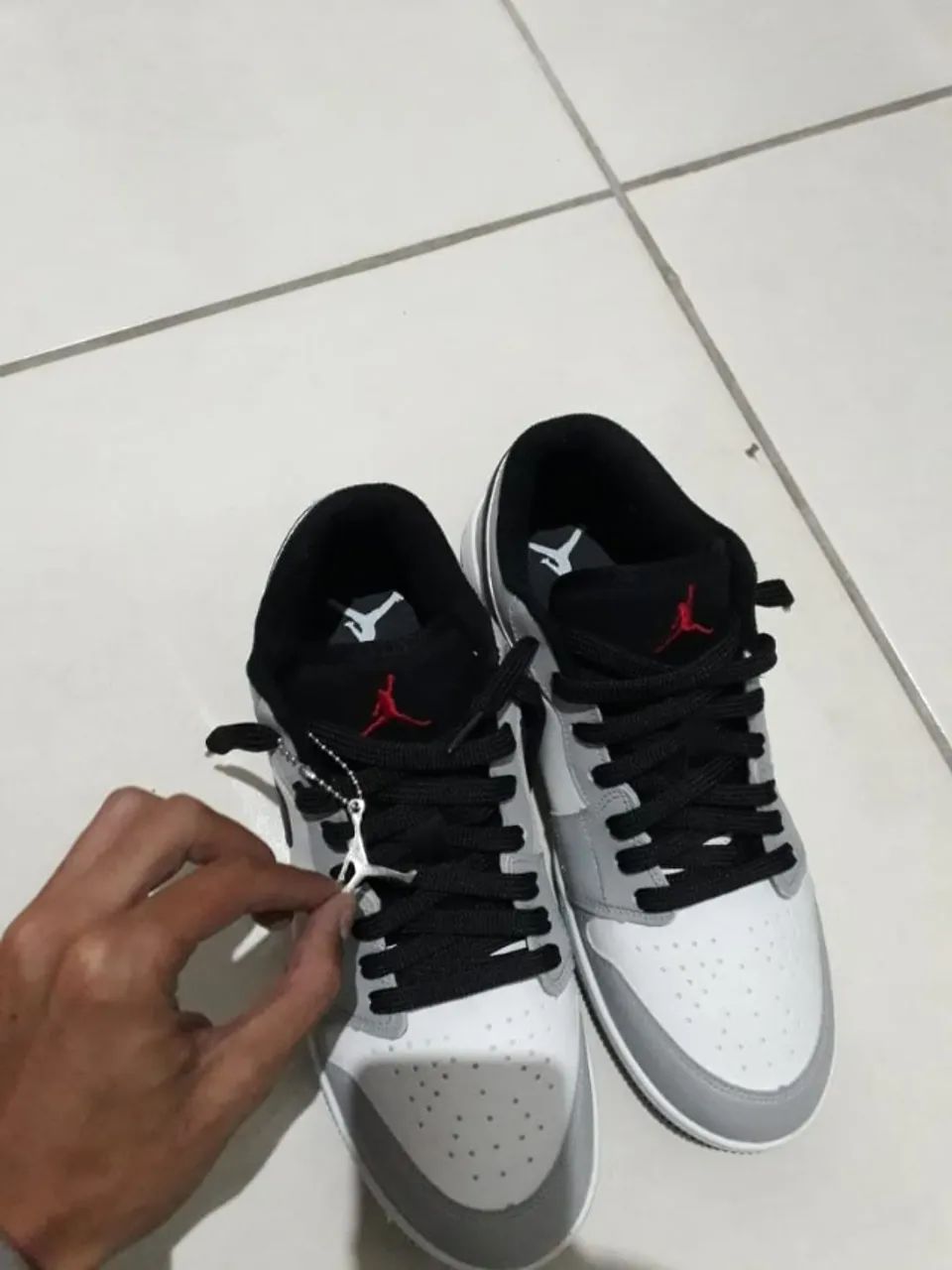 Tenis Air Jordan 1 Low - Foto 2