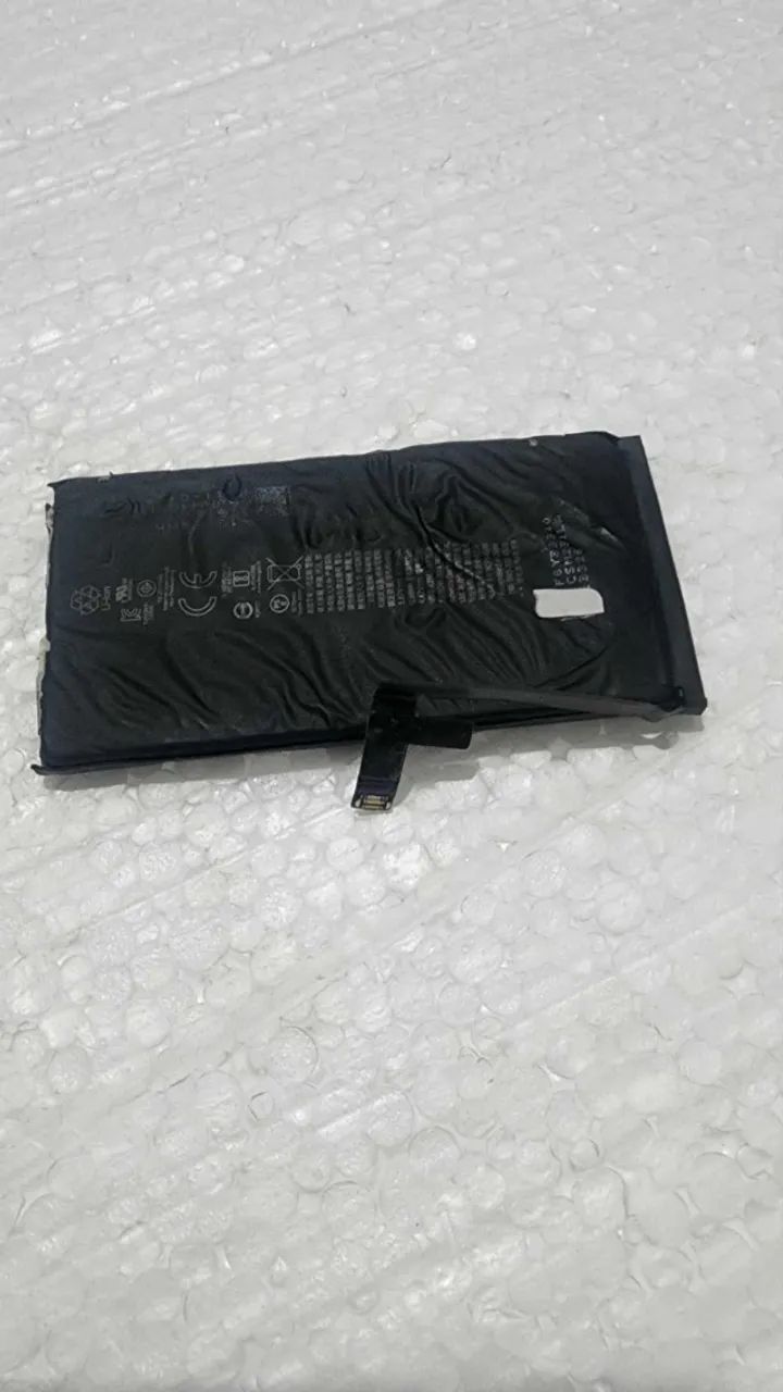 Bateria Para Iphone 14 Retirada - Foto 2