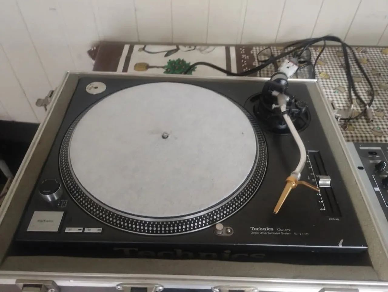 Technics SL-1210 MK2 / Mixer Gemini/ Case  - Foto 3