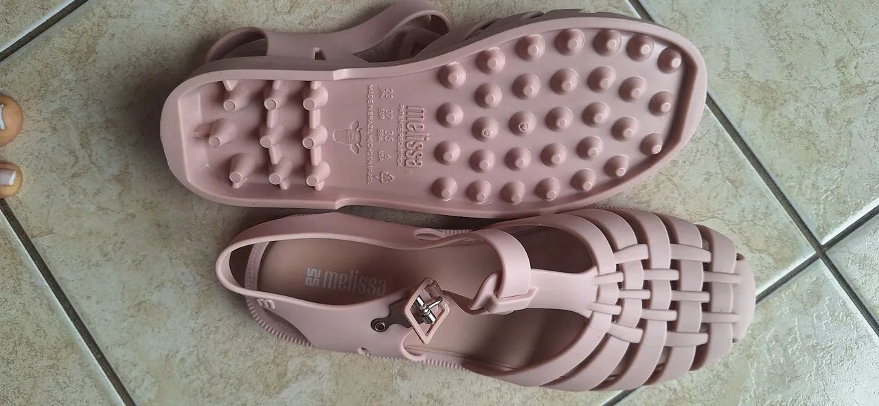 Melissa nunca usada  - Foto 3