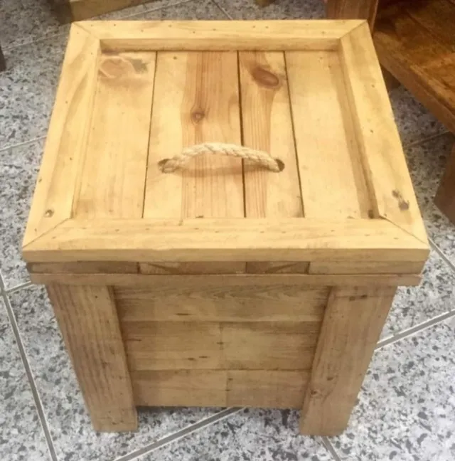Baú Palete Altura 39cm, Largura 33cm, Comprimento 33cm