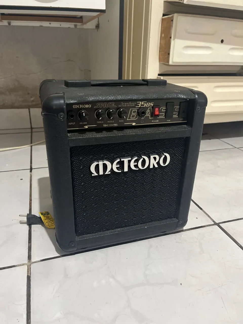 Amplificador Meteoro Space Junior 35BS