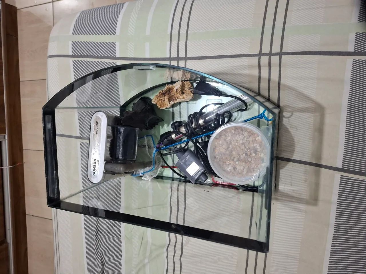 Aquário de Vidro para Peixes - Foto 2