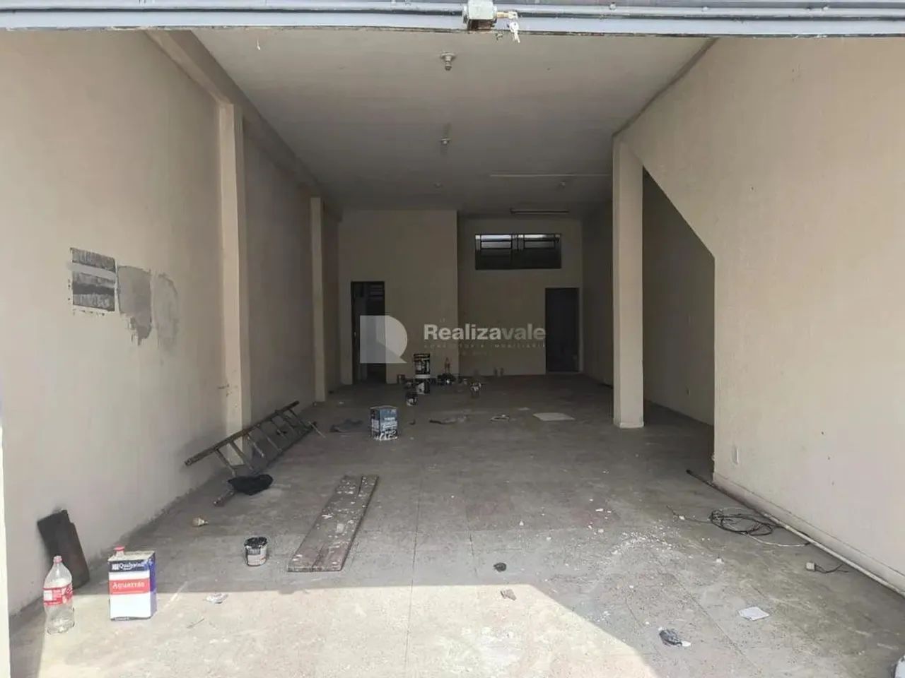 Ponto para alugar em Taubaté, Parque Aeroporto, com 100 m²