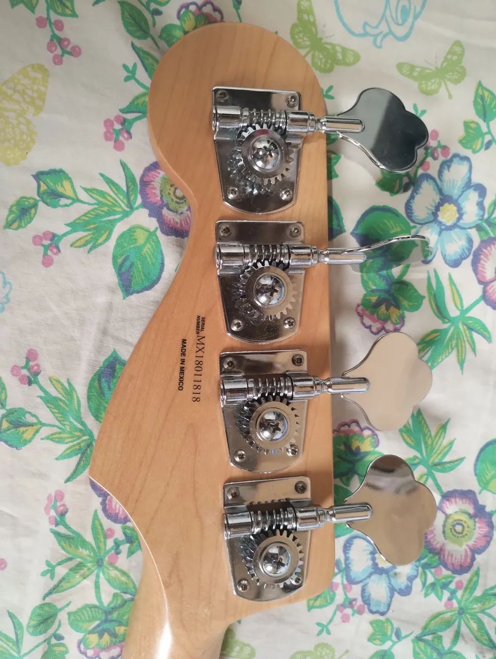 fender jazz bass mexicano