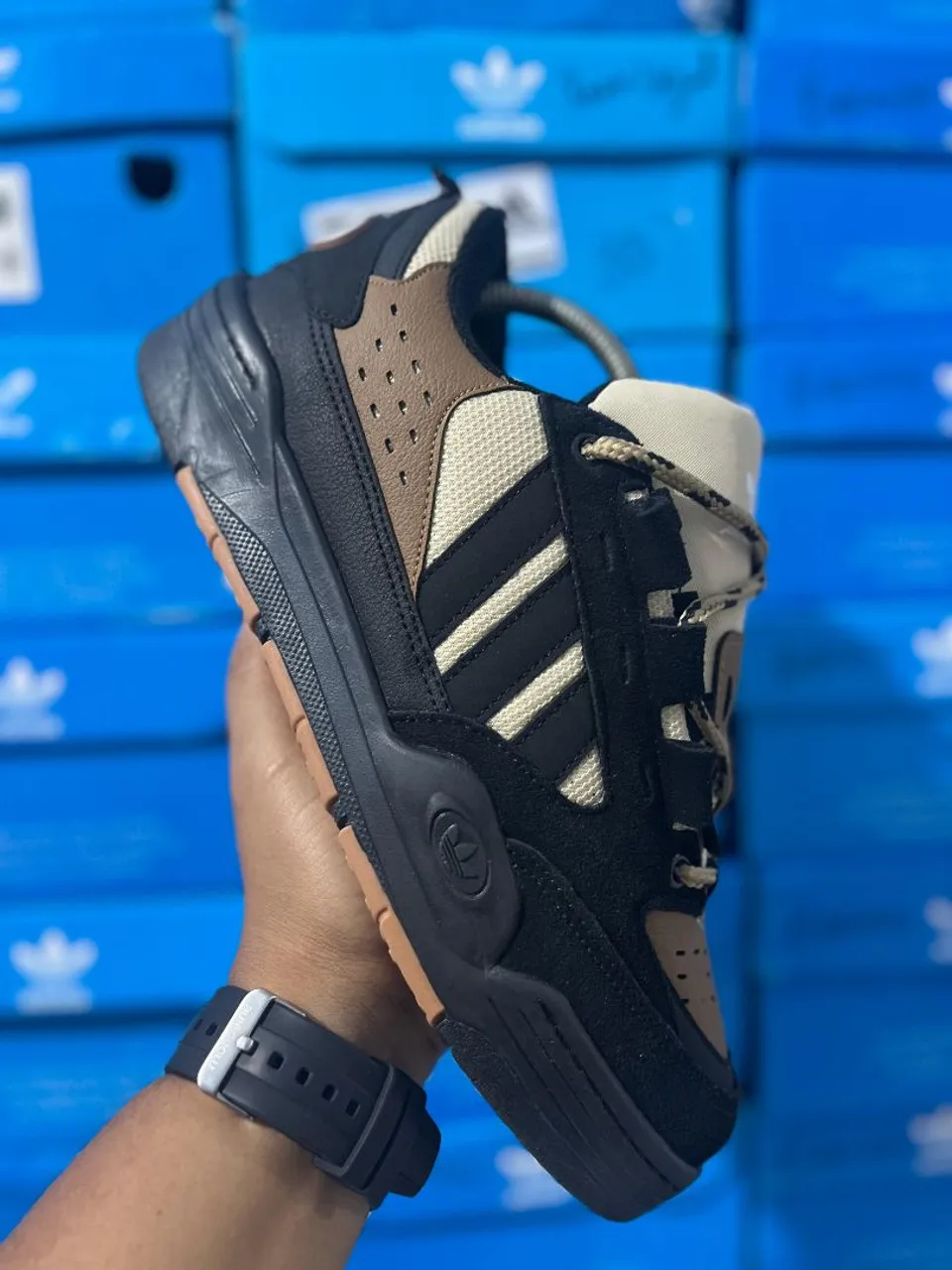 Adidas 2000 Premium