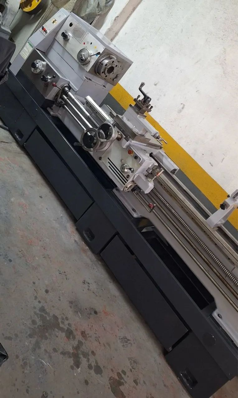 Torno Mecânico 650x2000 - Foto 5