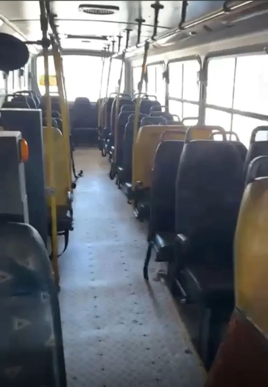 Ônibus Urbano MBENZ 1418 - 2010/2010 Mercedes OD - Foto 4