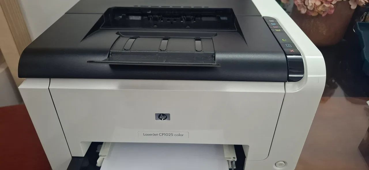 Impressora HP LaserJet CP1025 Color usada