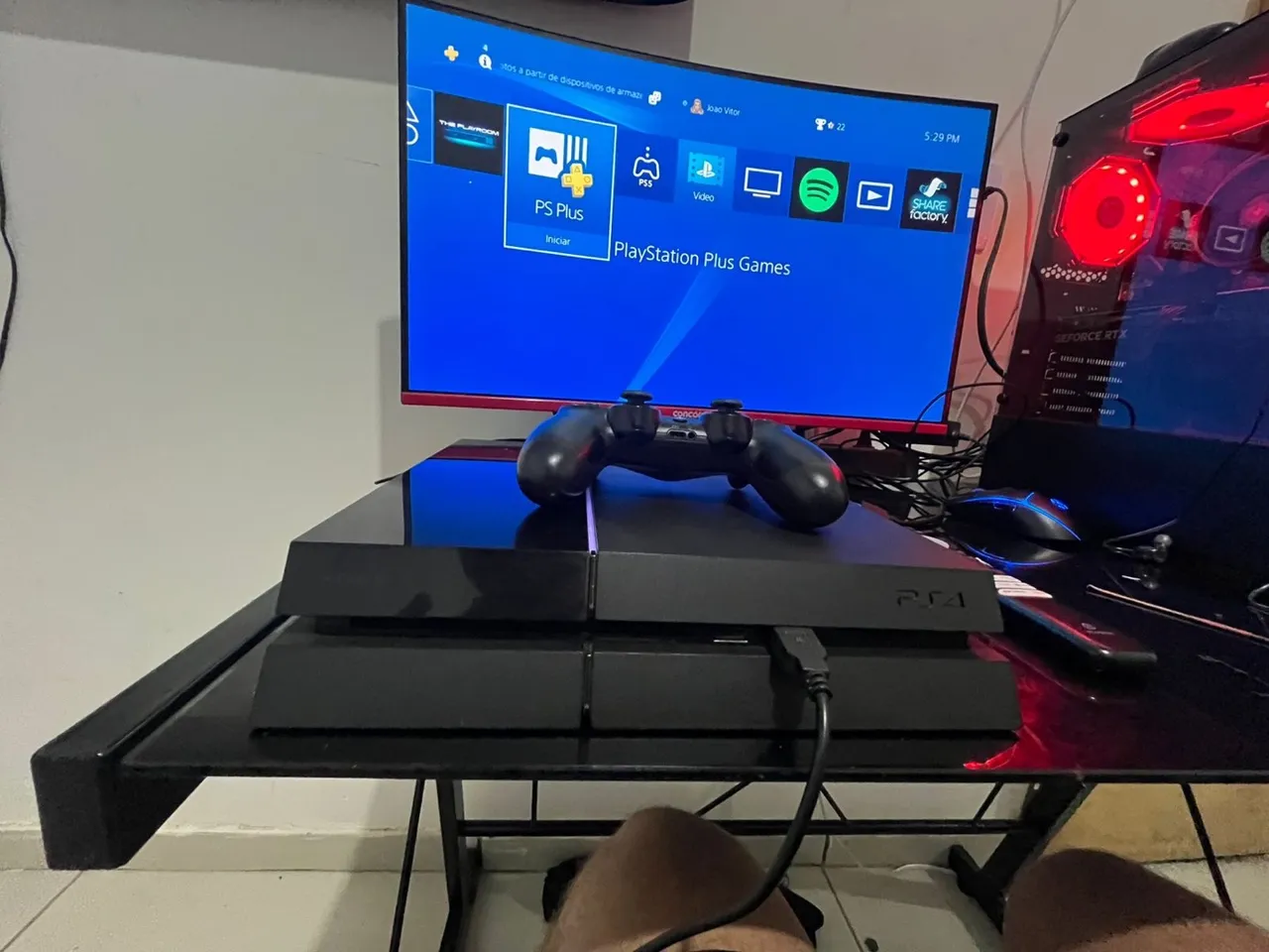 PlayStation 4 - Console Completo e Pronto para Jogar