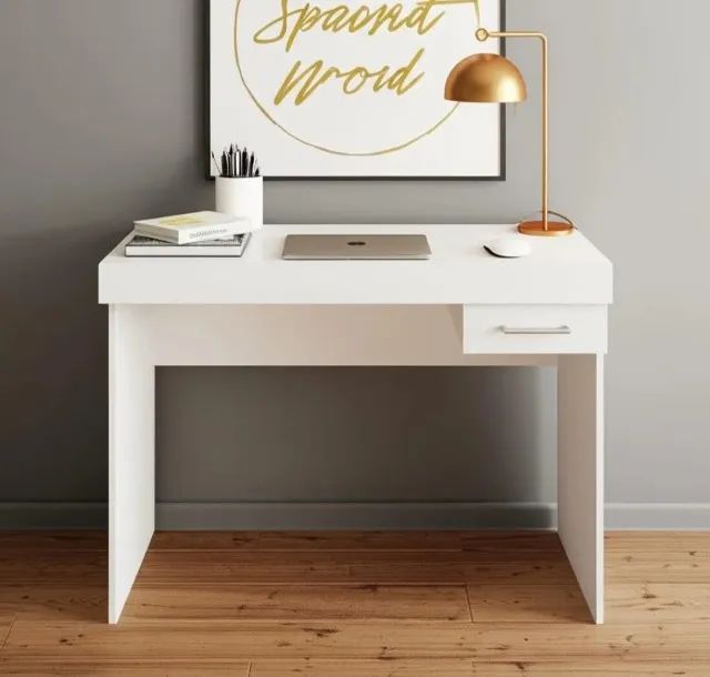 Promoção Mesa Escrivaninha com Gaveta - 18/10/25   