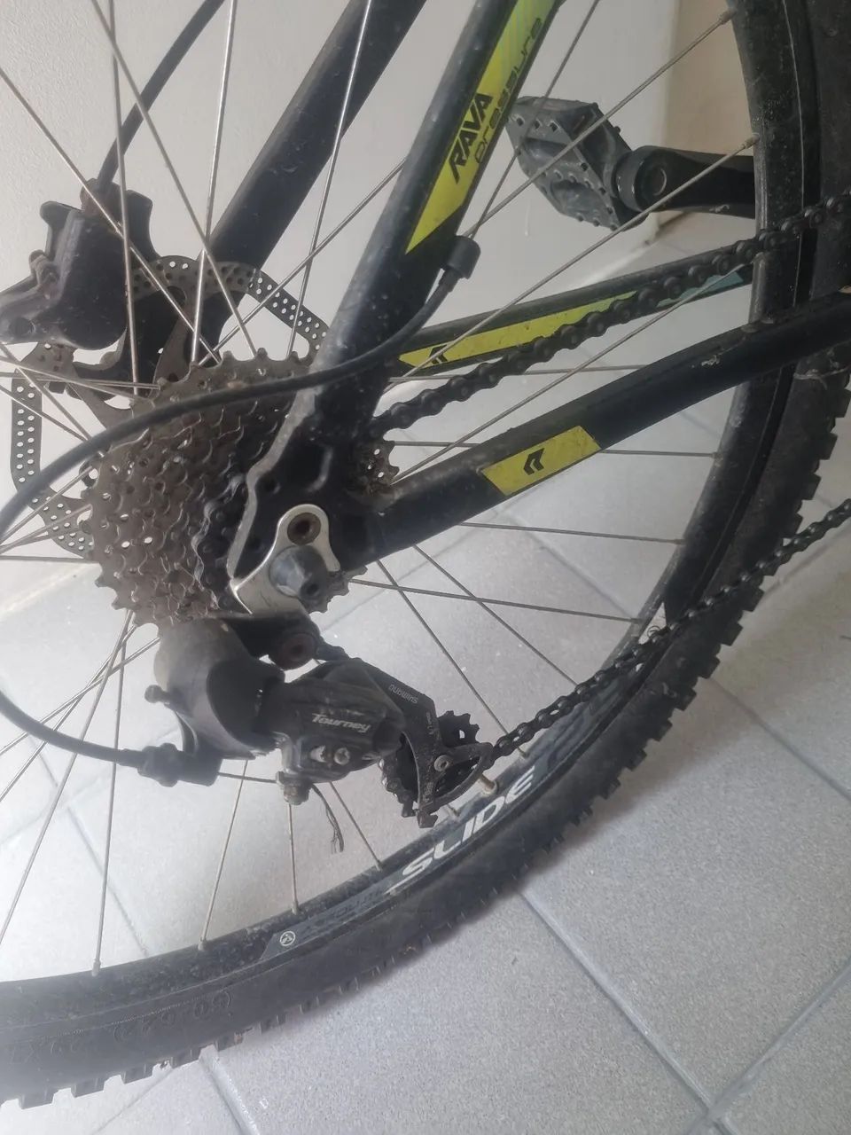 Bicicleta Ravena aro 26 - Foto 3