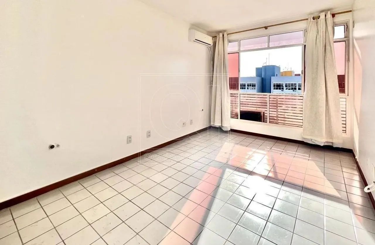 Invista na Asa Sul: Sala Comercial Estrategicamente Localizada! - Foto 4
