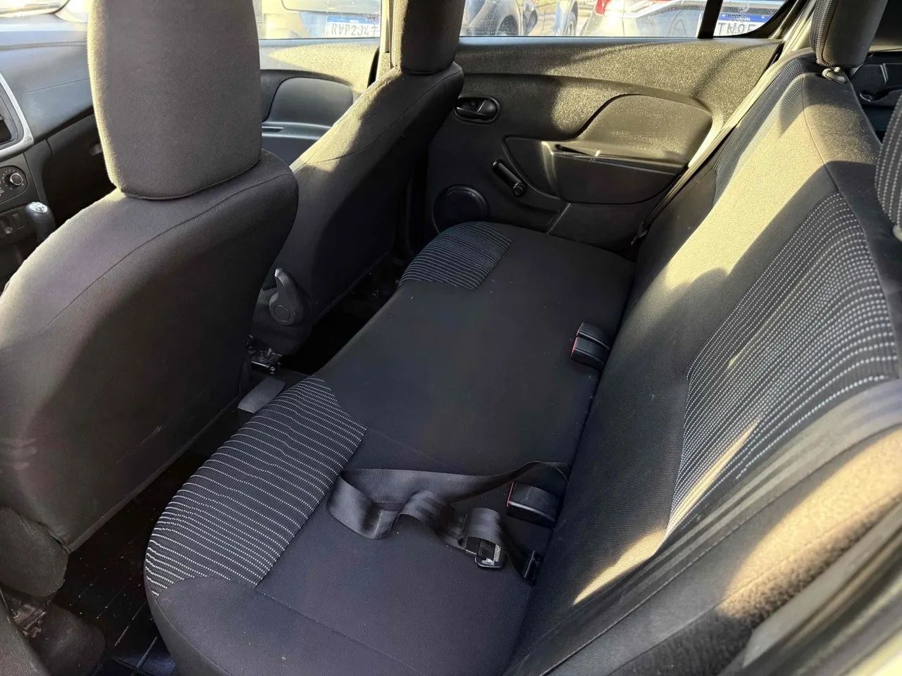 Renault Sandero Authentique Flex 1.0 12V 5P 2017 - Foto 10