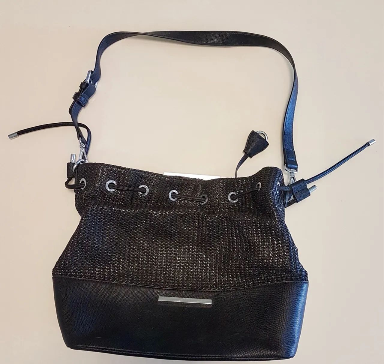 Bolsa de Ombro Preta Santa Lola Grande