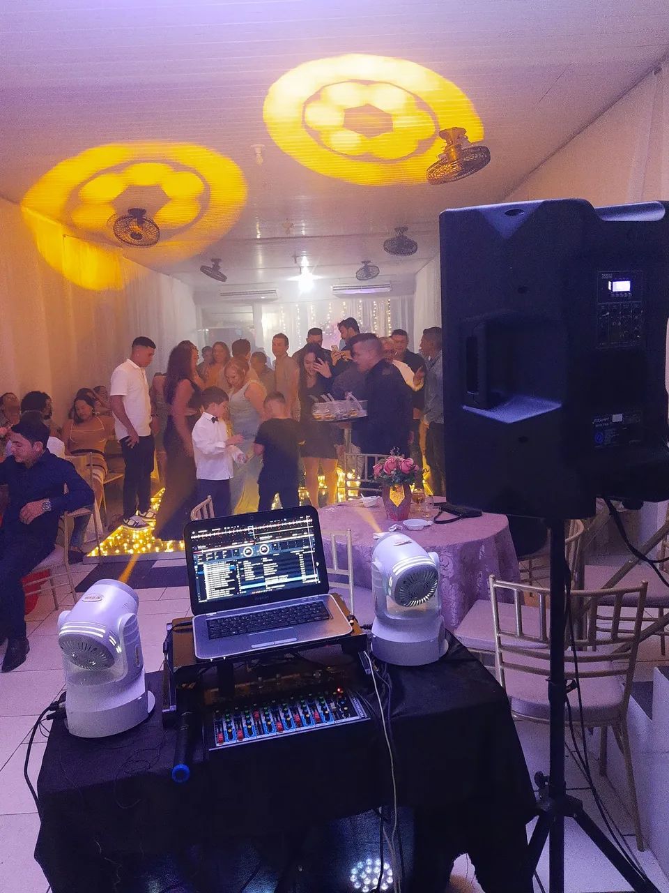 DJ ILUMINAÇÃO E SOM 350 COMPLETO POR 5 HORAS - Foto 3