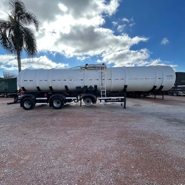Carreta Tanque RANDON Vanderleia 43mil Litros - Foto 8