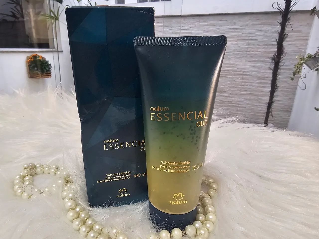 Essencial Oud sabonete liquido 