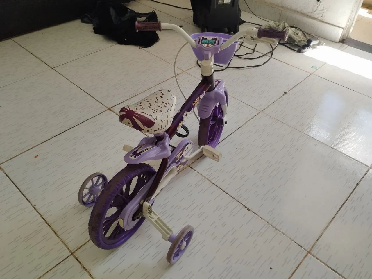 Bicicleta infantil na cor lilás - Foto 4