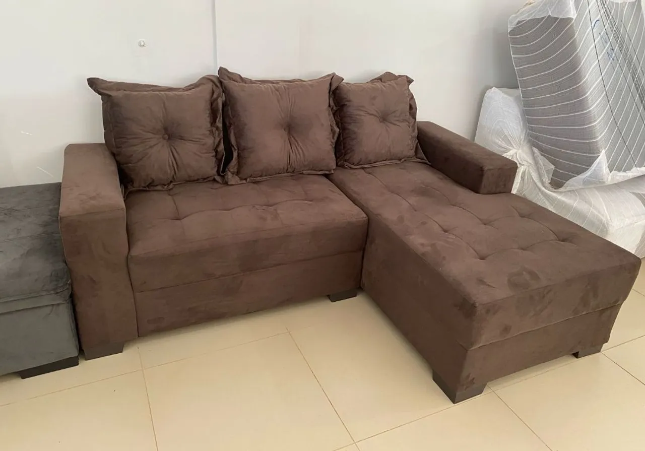 Sofá de Canto Marrom novo