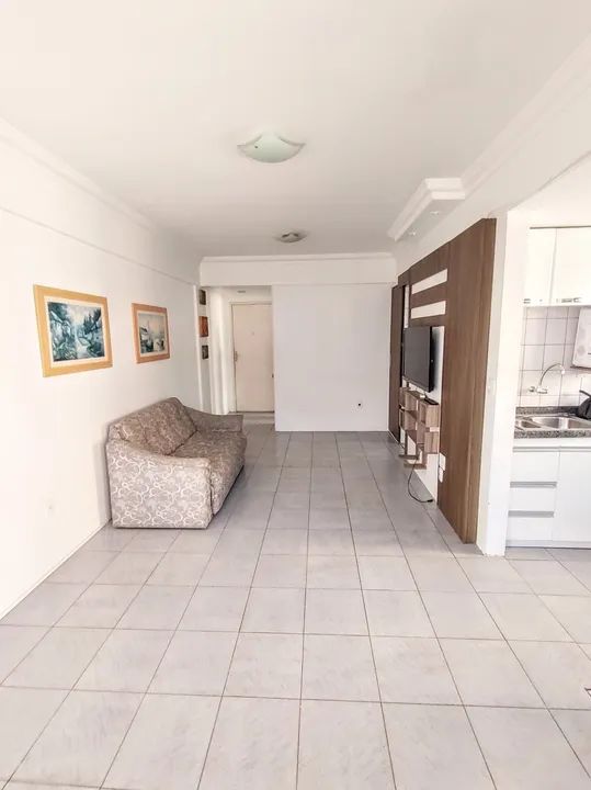 Alugo - Quarto e sala mobiliado na Ponta Verde, próximo a praça do Skate - Foto 2
