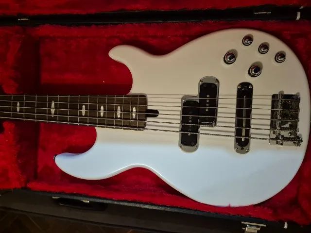 Baixo Yamaha BB615 5c Branco Ativo - Foto 3