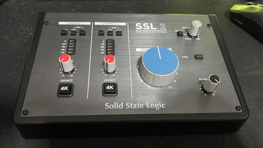 Interface de áudio Solid State Logic SSL 2 - Foto 2