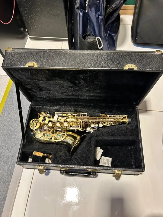 Saxofone Soprano Curvo Eagle
