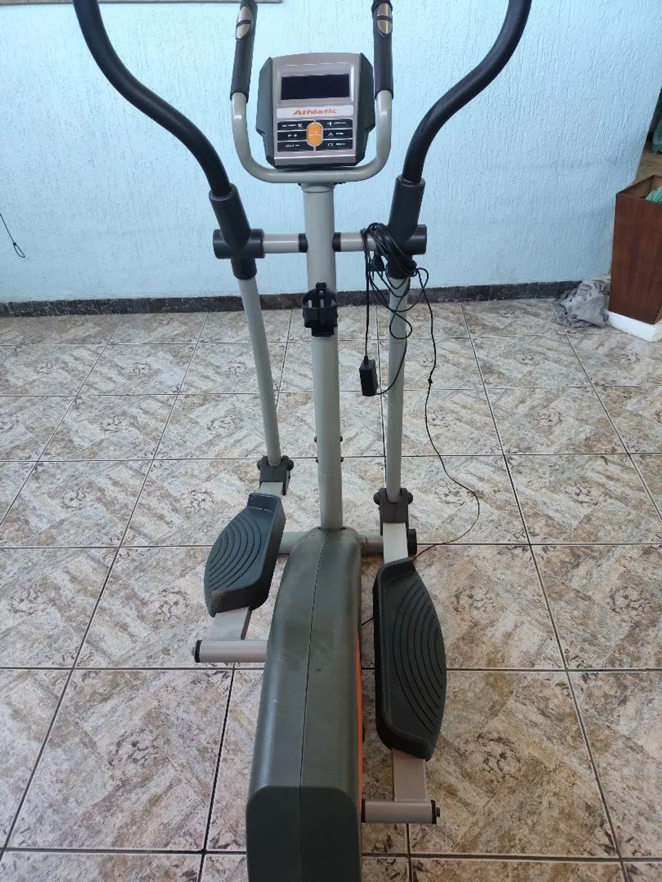 Elíptico Atlhetic. Ler anúncio  - Foto 2