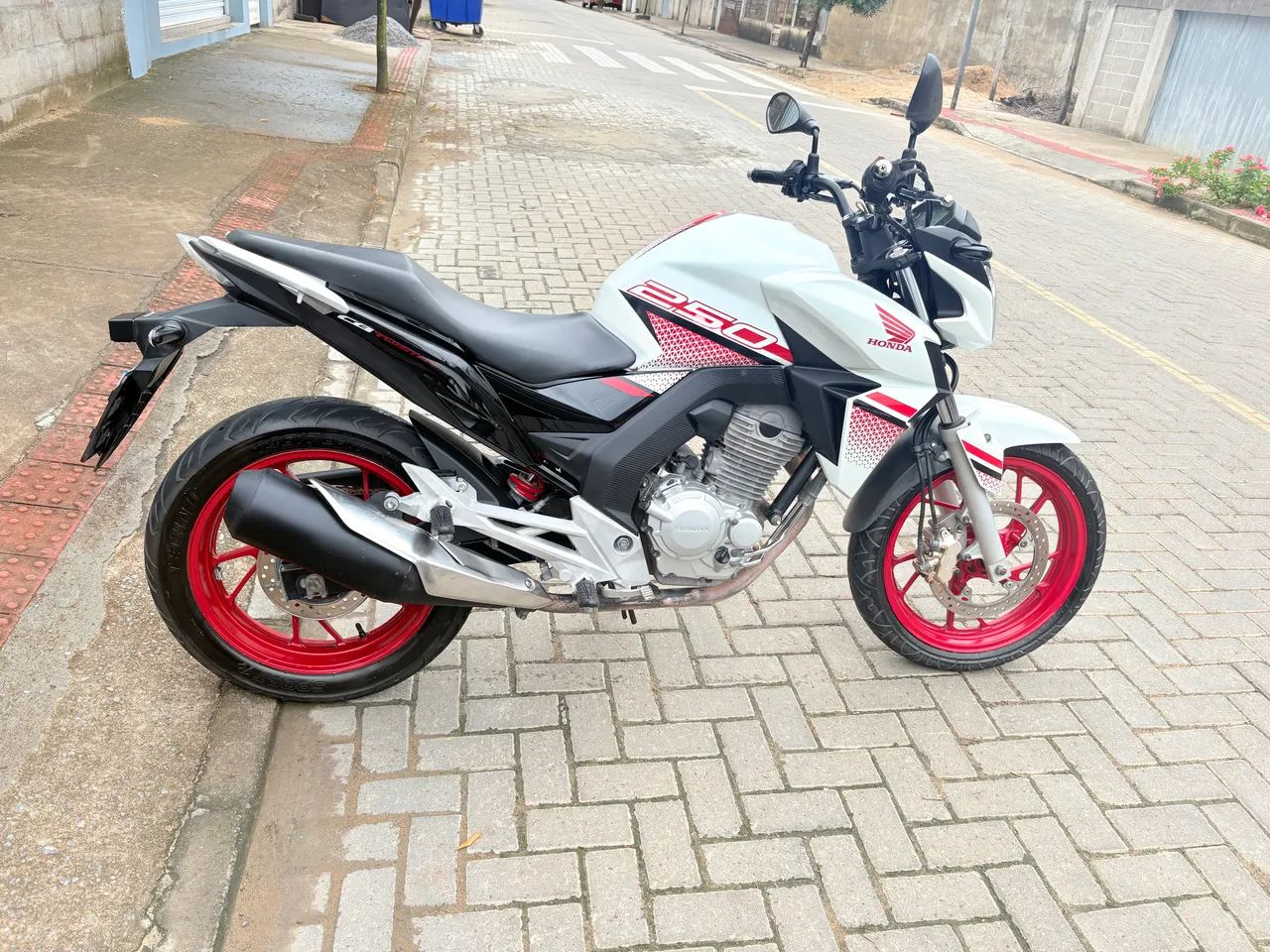 Cb Twister 2022 - Foto 2