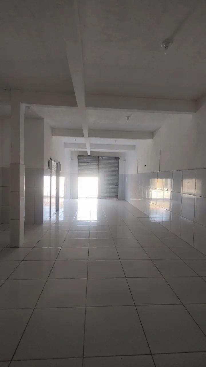 Alugo Ponto Comercial - 3 Banheiros + 3 Cômodos, 125m2 - Foto 2