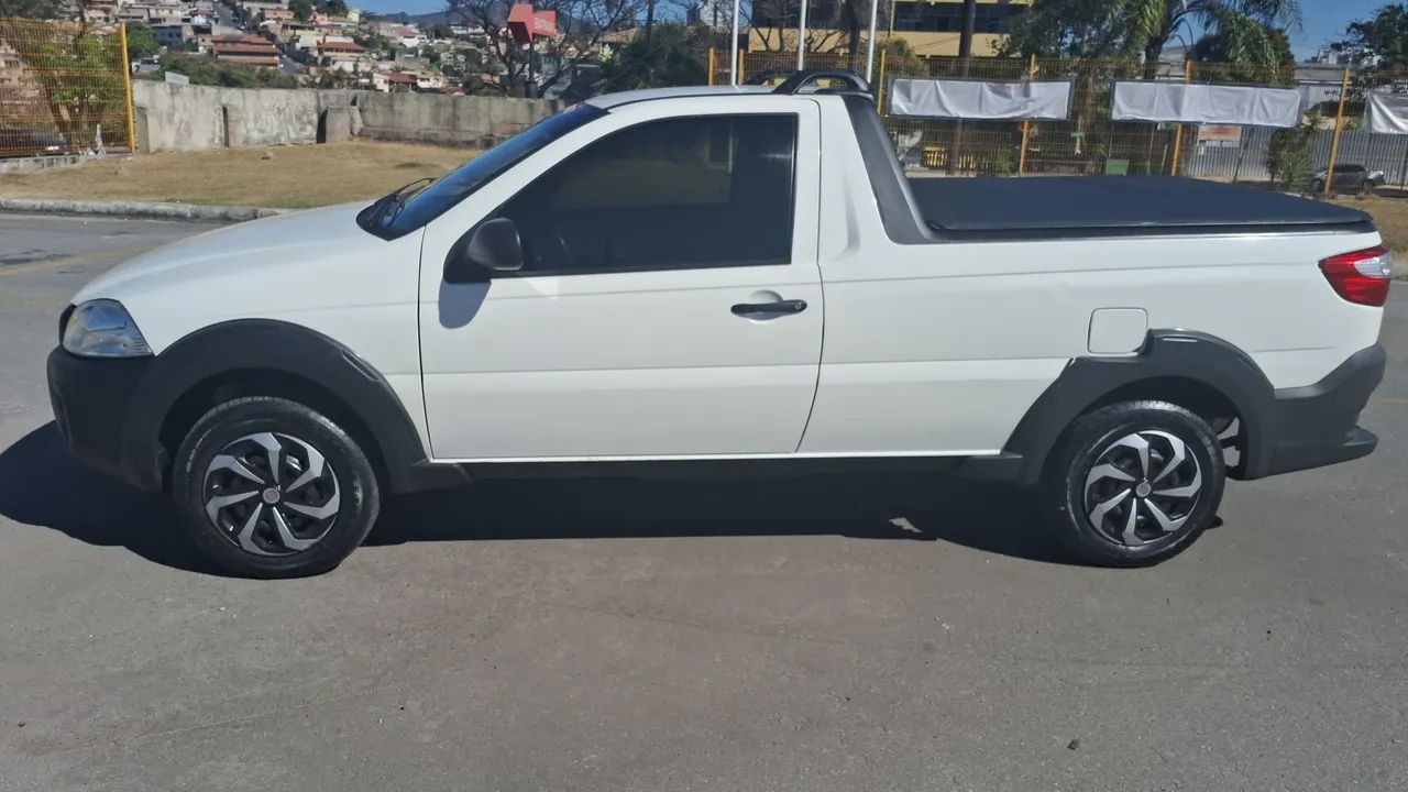 Fiat Strada Working Hard 1.4 Fire Flex 8V CS 2018 - Foto 2