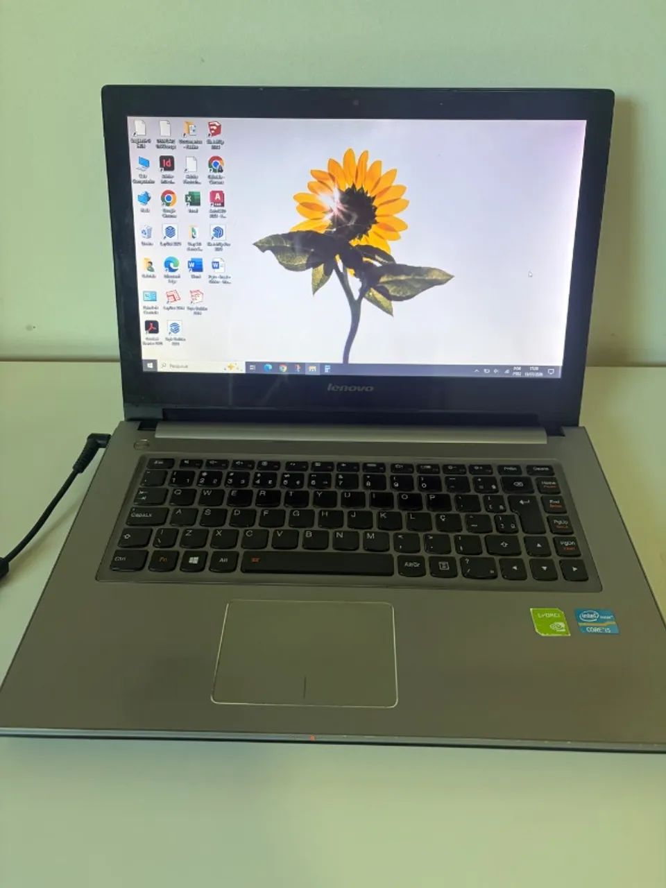 Notebook Lenovo IdeaPad Z400 Touch - i5 | 8GB RAM | SSD 240GB