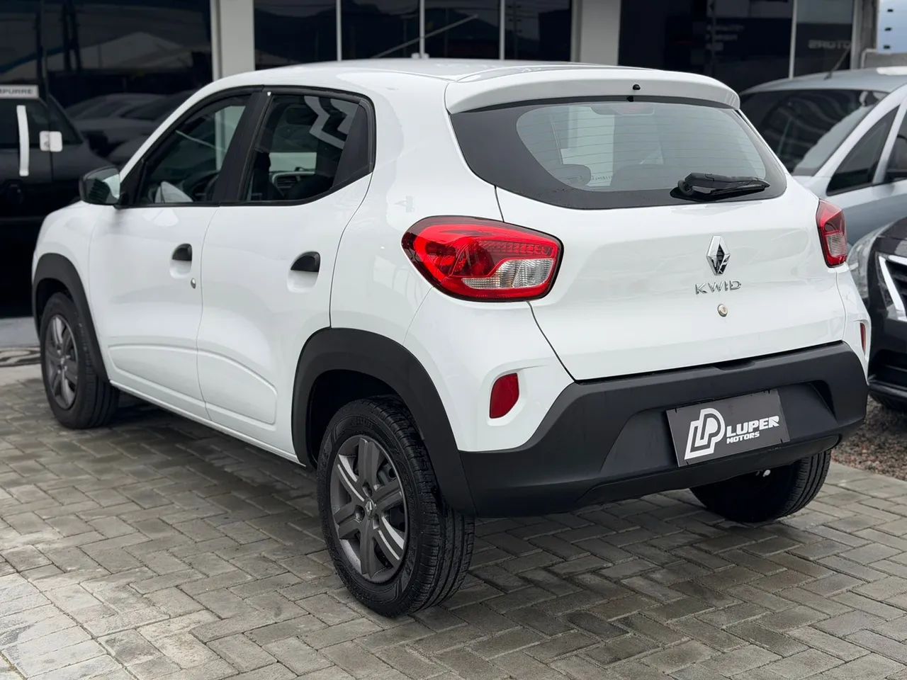 Renault Kwid Zen 1.0 Flex 12V 5P Mec. 2023 - Foto 3