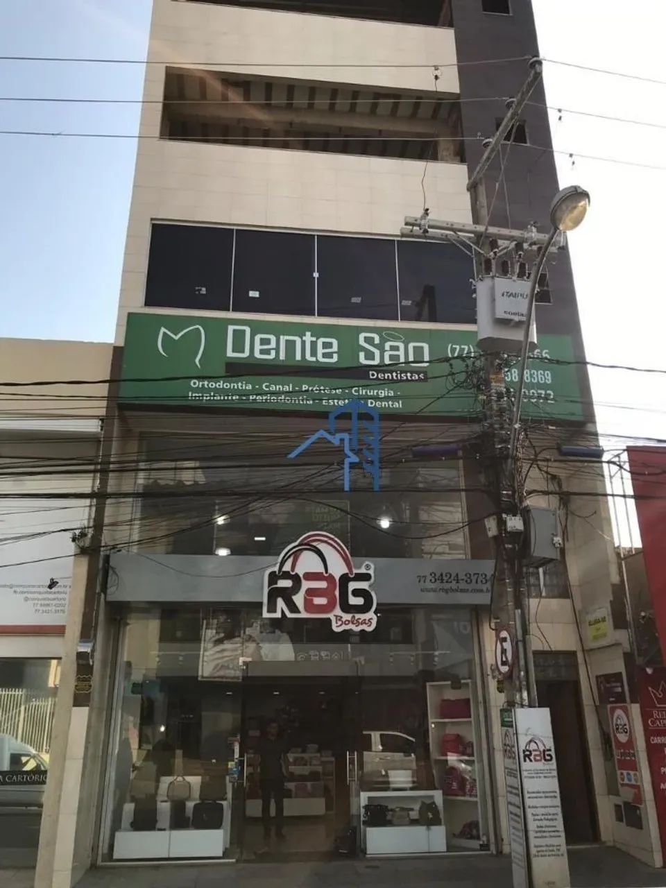 Apartamento 2/4 mobiliado